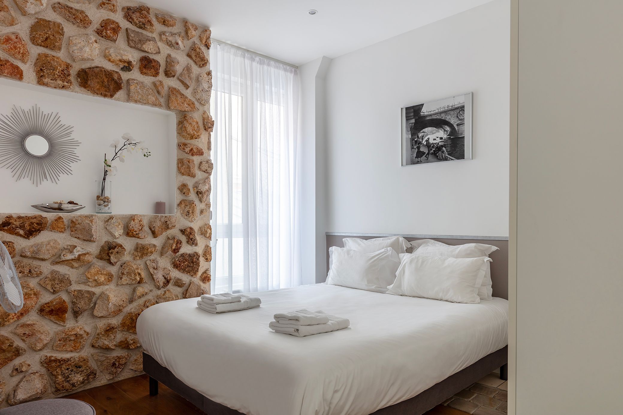 Supreme Comfort One Bedroom Apartment 101B