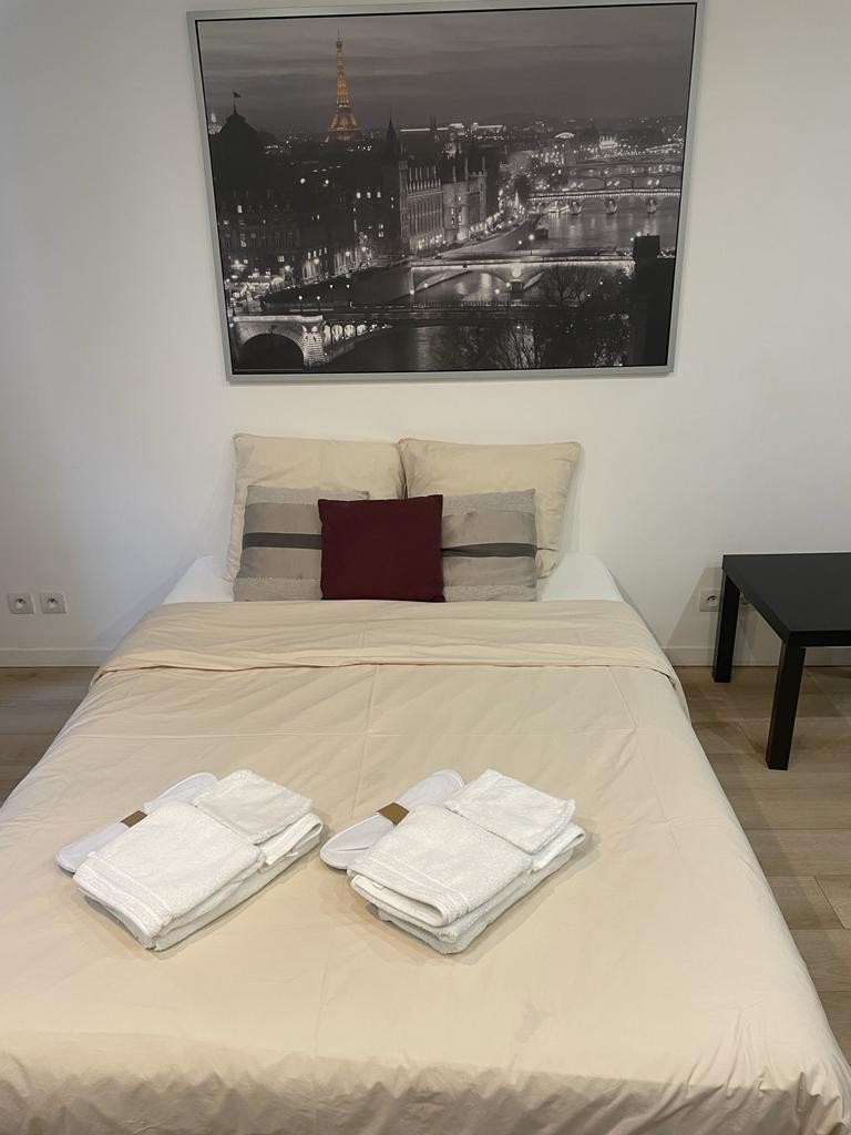 MAISON LE BAC Apt 402A