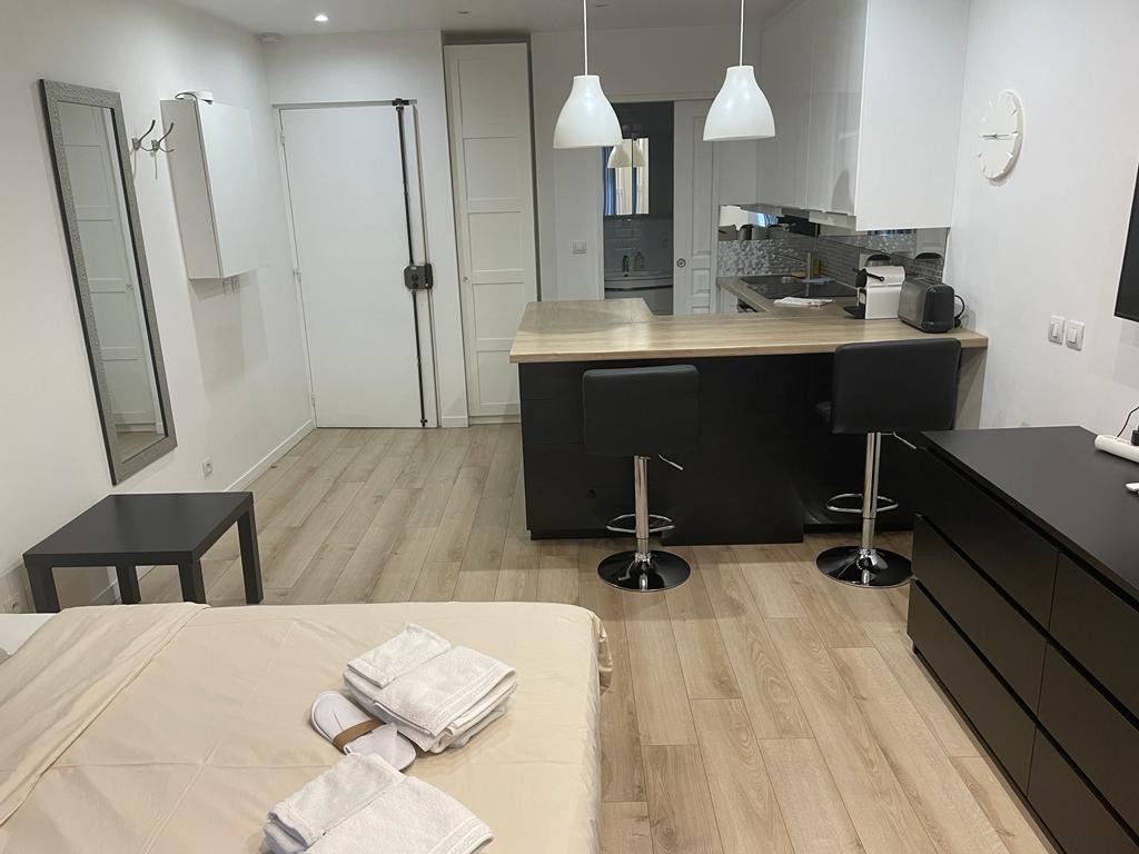 MAISON LE BAC Apt 402A